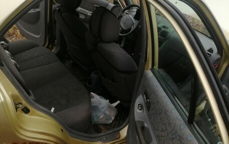 Hyundai Accent II, 2001 год, 210 000 рублей, 3 фотография