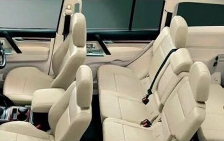 Mitsubishi Pajero IV, 2019 год, 3 850 000 рублей, 7 фотография