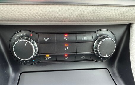 Mercedes-Benz A-Класс, 2013 год, 1 545 000 рублей, 28 фотография