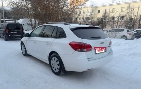Chevrolet Cruze II, 2013 год, 820 000 рублей, 4 фотография