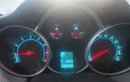 Chevrolet Cruze II, 2013 год, 820 000 рублей, 21 фотография