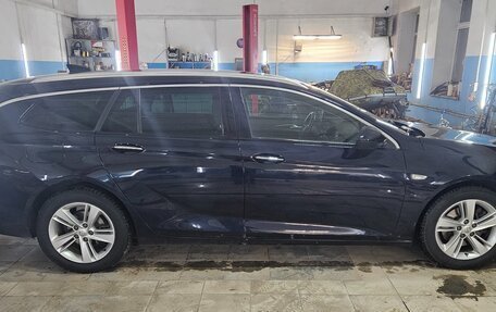 Opel Insignia II рестайлинг, 2018 год, 1 790 000 рублей, 8 фотография