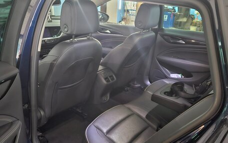 Opel Insignia II рестайлинг, 2018 год, 1 790 000 рублей, 12 фотография