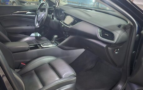 Opel Insignia II рестайлинг, 2018 год, 1 790 000 рублей, 9 фотография