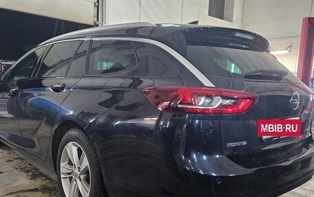 Opel Insignia II рестайлинг, 2018 год, 1 790 000 рублей, 5 фотография