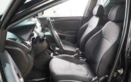 Hyundai Solaris II рестайлинг, 2014 год, 999 000 рублей, 10 фотография