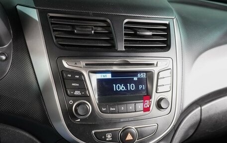 Hyundai Solaris II рестайлинг, 2014 год, 999 000 рублей, 13 фотография