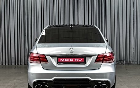 Mercedes-Benz E-Класс, 2015 год, 1 924 000 рублей, 4 фотография