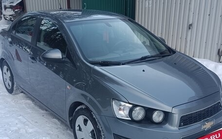 Chevrolet Aveo III, 2013 год, 875 000 рублей, 4 фотография
