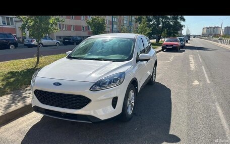 Ford Escape, 2020 год, 1 950 000 рублей, 1 фотография