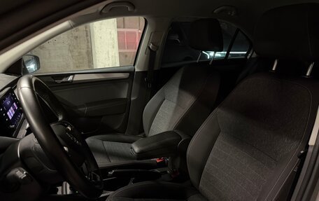 Skoda Rapid II, 2021 год, 1 850 000 рублей, 11 фотография