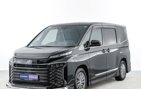 Toyota Voxy, 2022 год, 3 547 077 рублей, 5 фотография