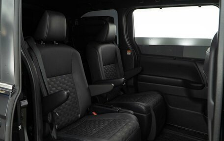 Toyota Voxy, 2022 год, 3 547 077 рублей, 9 фотография