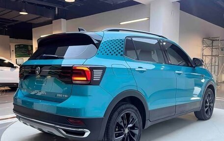 Volkswagen T-Cross I, 2022 год, 1 930 000 рублей, 4 фотография