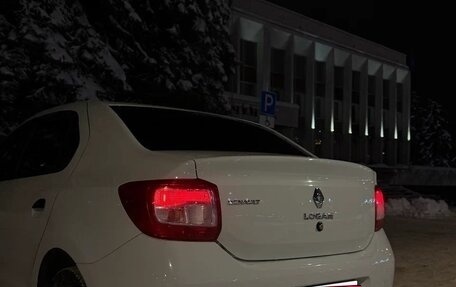 Renault Logan II, 2019 год, 820 000 рублей, 6 фотография