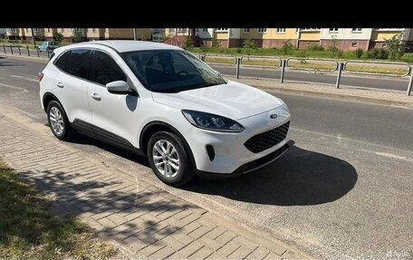 Ford Escape, 2020 год, 1 950 000 рублей, 4 фотография