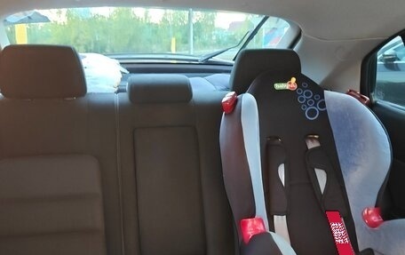 Mazda 6, 2006 год, 400 000 рублей, 12 фотография