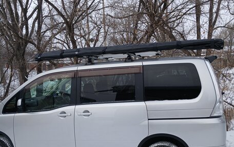 Nissan Serena III, 2006 год, 870 000 рублей, 3 фотография