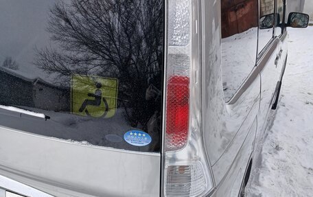 Nissan Serena III, 2006 год, 870 000 рублей, 5 фотография