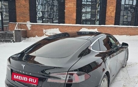 Tesla Model S I, 2015 год, 2 750 000 рублей, 2 фотография
