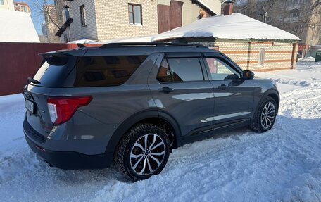 Ford Explorer VI, 2022 год, 4 950 000 рублей, 10 фотография