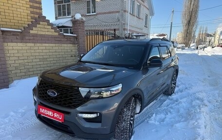 Ford Explorer VI, 2022 год, 4 950 000 рублей, 3 фотография