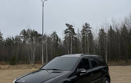 Mercedes-Benz M-Класс, 2005 год, 1 040 000 рублей, 2 фотография