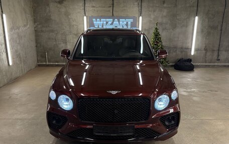 Bentley Bentayga I, 2020 год, 25 000 000 рублей, 2 фотография