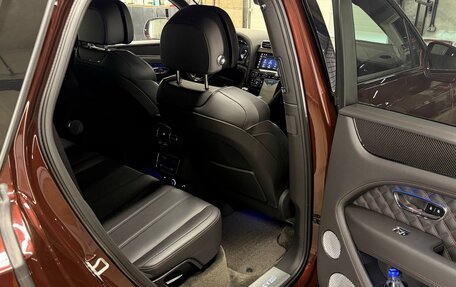 Bentley Bentayga I, 2020 год, 25 000 000 рублей, 16 фотография