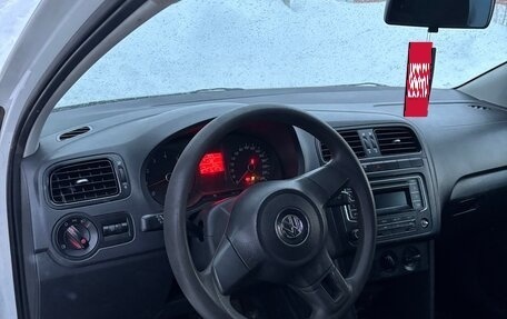 Volkswagen Polo VI (EU Market), 2013 год, 445 000 рублей, 7 фотография