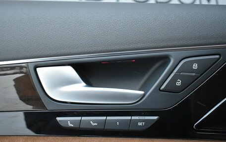 Audi A8, 2015 год, 3 750 000 рублей, 28 фотография