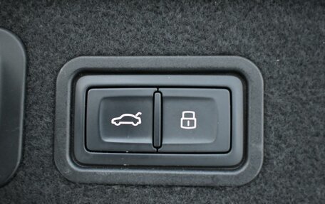 Audi A8, 2015 год, 3 750 000 рублей, 37 фотография