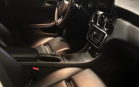 Mercedes-Benz GLA, 2017 год, 2 300 000 рублей, 10 фотография