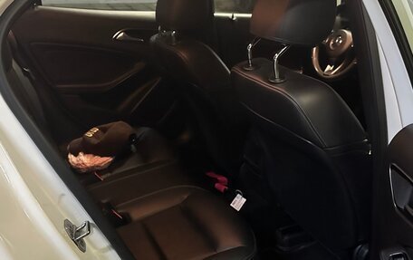 Mercedes-Benz GLA, 2017 год, 2 300 000 рублей, 20 фотография