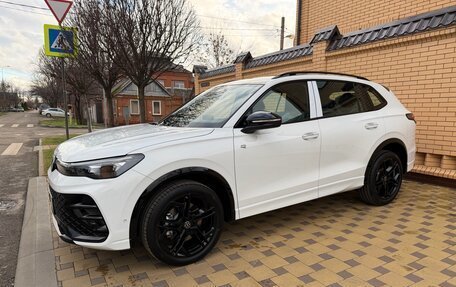 Volkswagen Tiguan, 2025 год, 4 675 000 рублей, 4 фотография