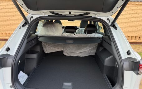 Volkswagen Tiguan, 2025 год, 4 675 000 рублей, 9 фотография