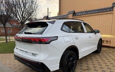 Volkswagen Tiguan, 2025 год, 4 675 000 рублей, 6 фотография