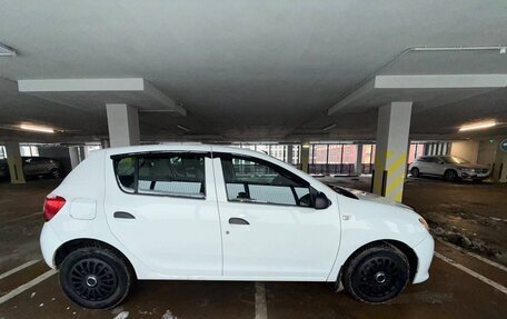 Renault Sandero II рестайлинг, 2016 год, 465 000 рублей, 4 фотография