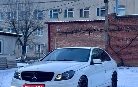 Mercedes-Benz C-Класс, 2012 год, 1 390 000 рублей, 1 фотография