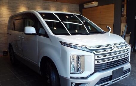 Mitsubishi Delica D:5 I, 2021 год, 2 415 320 рублей, 7 фотография