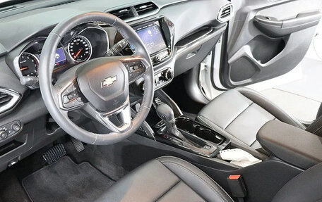 Chevrolet TrailBlazer, 2022 год, 1 596 911 рублей, 6 фотография