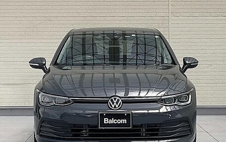 Volkswagen Golf VIII, 2022 год, 1 720 640 рублей, 2 фотография