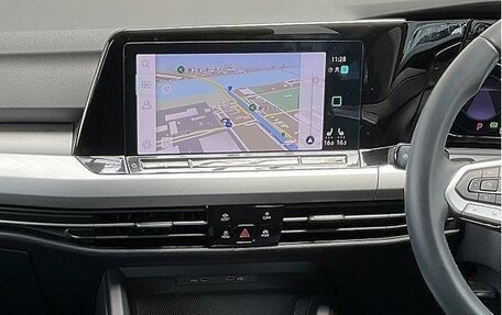 Volkswagen Golf VIII, 2022 год, 1 720 640 рублей, 9 фотография