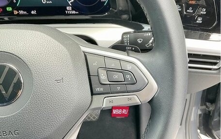 Volkswagen Golf VIII, 2022 год, 1 720 640 рублей, 13 фотография