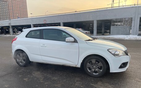 KIA cee'd I рестайлинг, 2011 год, 700 000 рублей, 4 фотография