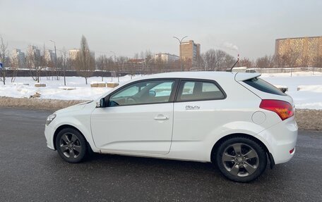 KIA cee'd I рестайлинг, 2011 год, 700 000 рублей, 3 фотография