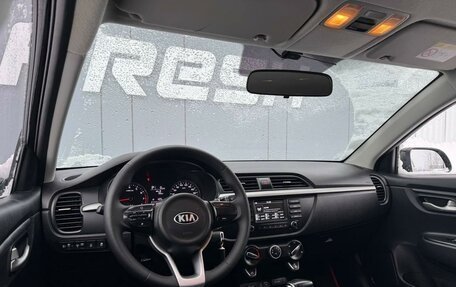 KIA Rio IV, 2018 год, 1 365 000 рублей, 6 фотография