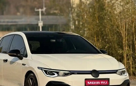 Volkswagen Golf VIII, 2023 год, 2 123 123 рублей, 3 фотография
