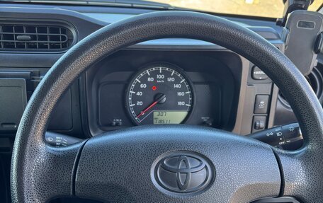 Toyota Probox I, 2018 год, 939 999 рублей, 3 фотография