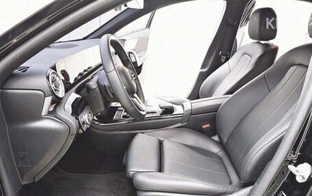 Mercedes-Benz A-Класс, 2022 год, 2 366 200 рублей, 5 фотография